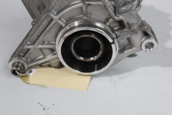 BMW F48 X1 X2 Transfer Case Box PTO 27107646889, 4460410142