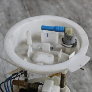 BMW F48 X1 Electric Fuel Delivery Pump 7300463, 16117300463 - Image 9