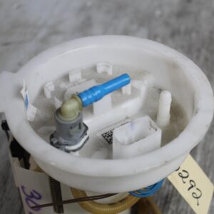 BMW F48 X1 Electric Fuel Delivery Pump 7300463, 16117300463 - Image 10
