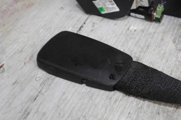 BMW F48 X1 Upper Front Right Seat Belt Tensioner 010R0000, 72117401714