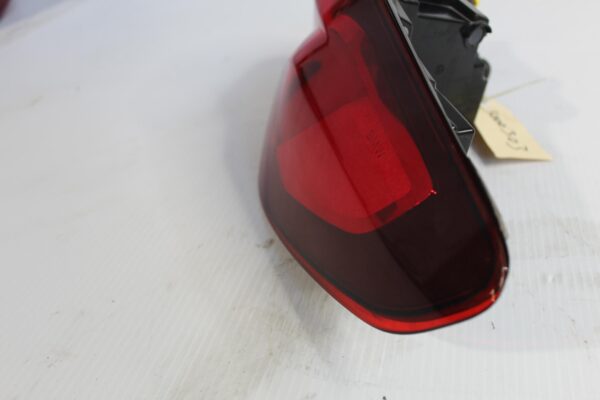 BMW F40 118i Right Tail Light Lamp 63 21 7 450 644, 63217450644