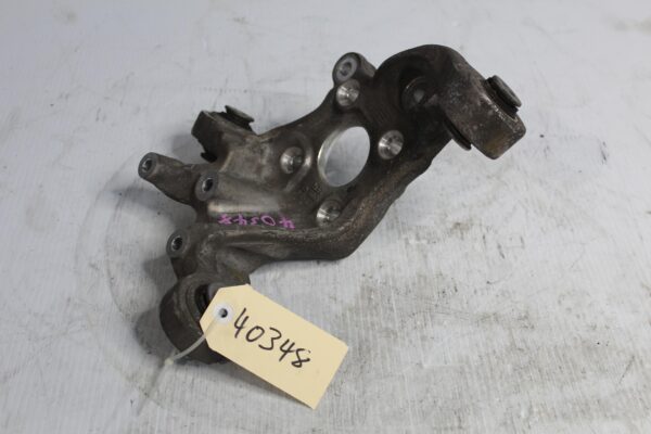 Mercedes Benz W176 W117 A45 CLA45 Rear Right Wheel Knuckle A2469059402, A2469050220