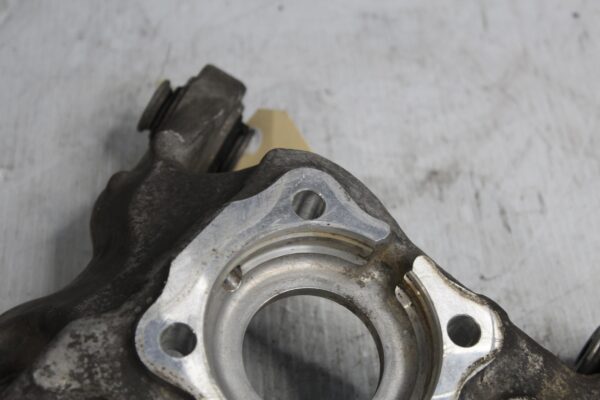 Mercedes Benz W176 W117 A45 CLA45 Rear Right Wheel Knuckle A2469059402, A2469050220