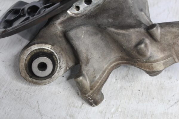 Mercedes Benz W176 A45 AMG Rear Left Knuckle w Hub A2464230220