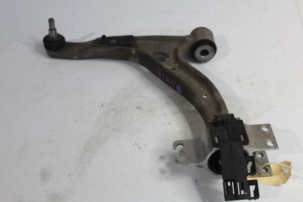 Mercedes Benz W176 W117 A CLA Front Left Lower Control Arm LCA A2463301707