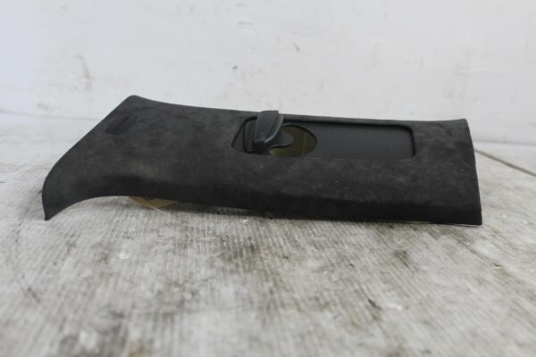 Porshce 955 957 9PA Cayenne Right B Pillar Trim Panel 7L5867242T, 95555520003