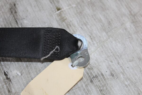 Porsche 955 957 9PA Rear Right Seat Belt Tensioner 609533200,