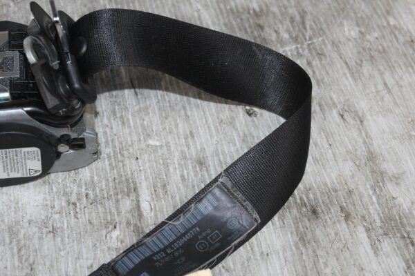 Porsche 955 957 9PA Rear Right Seat Belt Tensioner 609533200,