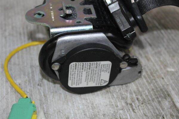 Porsche 955 957 9PA Rear Right Seat Belt Tensioner 609533200,