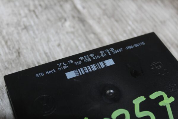 Porshce 955 957 9PA Body Control Unit Module BCM 7L5959933