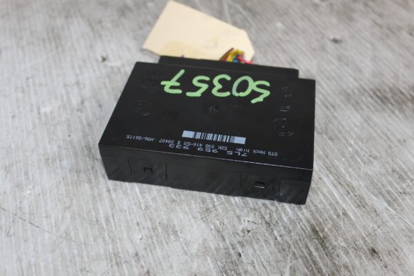 Porshce 955 957 9PA Body Control Unit Module BCM 7L5959933