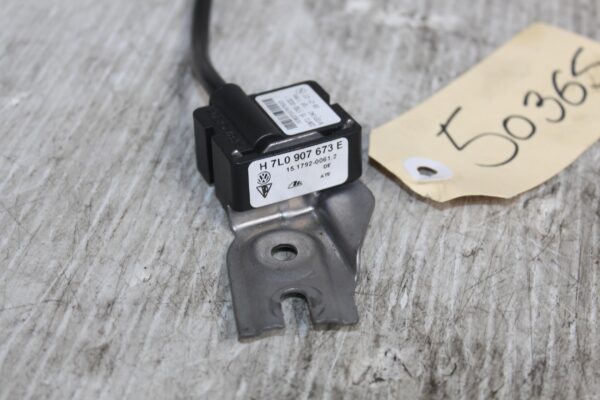 Porsche 955 957 9PA Cayenne Acceleration Sensor 95560607901, 958907673