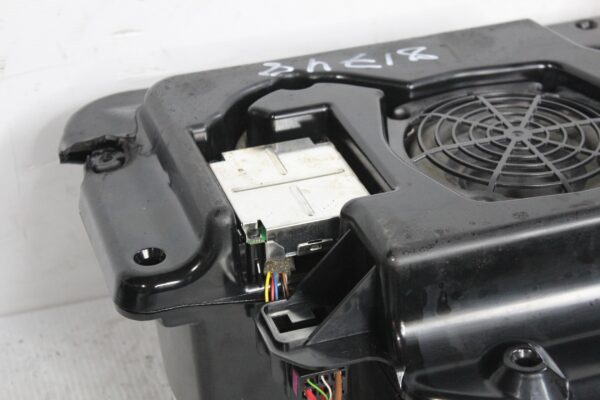 Porsche 955 957 Cayenne BOSE Rear Boot Subwoofer 95564501000