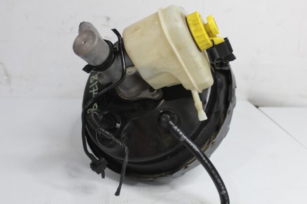 Porsche 955 957 Cayenne Brake Booster w Master Cylinder 95535592420, 95535501610