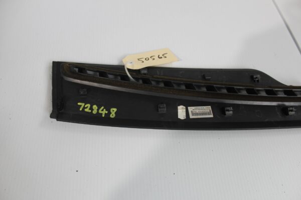 Porsche 958 92A Cayenne Dash Windscreen Defroster Vent Trim 95855236500