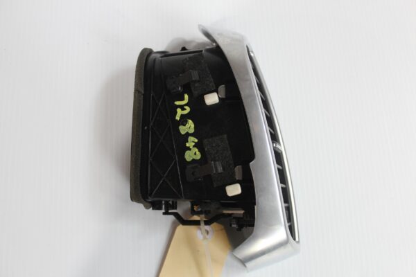 Porsche 92A 958 Left Centre Aircon AC Vent 95855272701, 7P5819727B