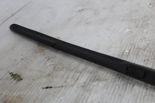 Land Rover Range Rover L494 Sport Right Window Wiper Arm LR033024, LR076834