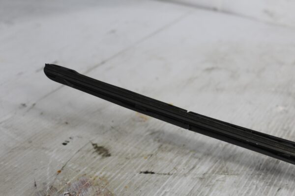 Land Rover Range Rover L494 Sport Right Window Wiper Arm LR033024, LR076834