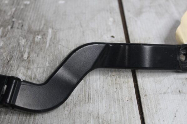 Land Rover Range Rover L494 Sport Right Window Wiper Arm LR033024, LR076834