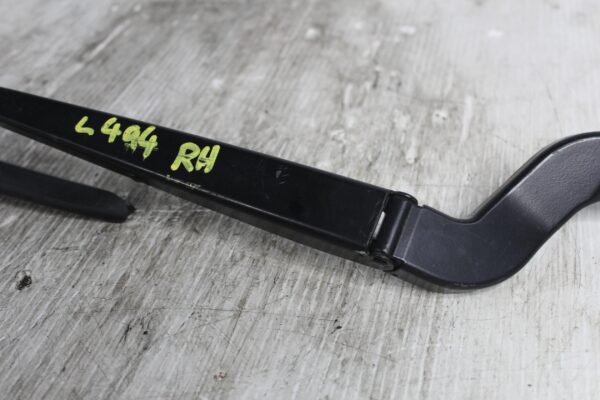 Land Rover Range Rover L494 Sport Right Window Wiper Arm LR033024, LR076834