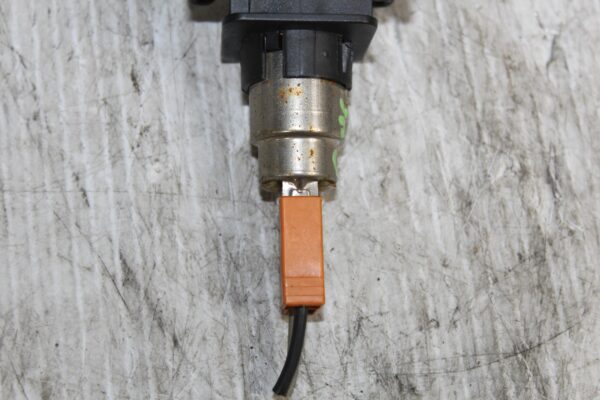 Range Rover Sport L494 Auxiliary Power Socket LR050842, CPLA14K046AA
