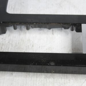 Land Rover L462 Discovery 5 Centre Console Panel Trim LR082571, HY32044E04CB - Image 5