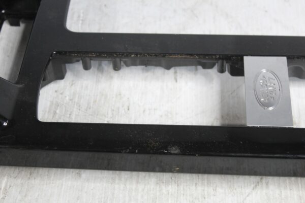 Land Rover L462 Discovery 5 Centre Console Panel Trim LR082571, HY32044E04CB