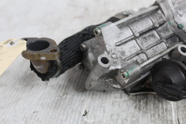 Range Rover Sport L494 3.0L EGR Valve Cooler Unit LR063122, FW939U438AA