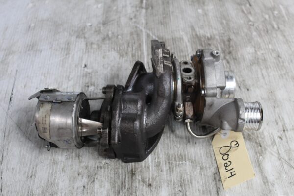 Range Rover Sport L494 RH Secondary Turbo Turbocharger LR062000, LR116631