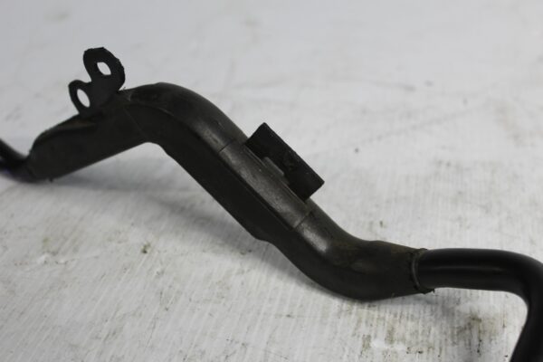 Range Rover Sport L494 3.0L SDV6 Crankcase Vent Tube LR062010, FPLA6C661AA