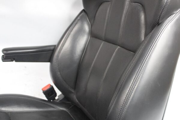 Range Rover Sport L494 Front Left Passenger Seat 18 Way Memory Black