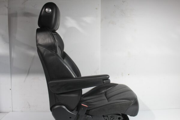 Range Rover Sport L494 Front Left Passenger Seat 18 Way Memory Black