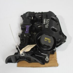 Range Rover Sport L494 SDV6 Left Inlet Manifold Cylinder Head Cover LR074623 - Image 2