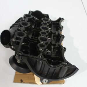 Range Rover Sport L494 SDV6 Left Inlet Manifold Cylinder Head Cover LR074623 - Image 6