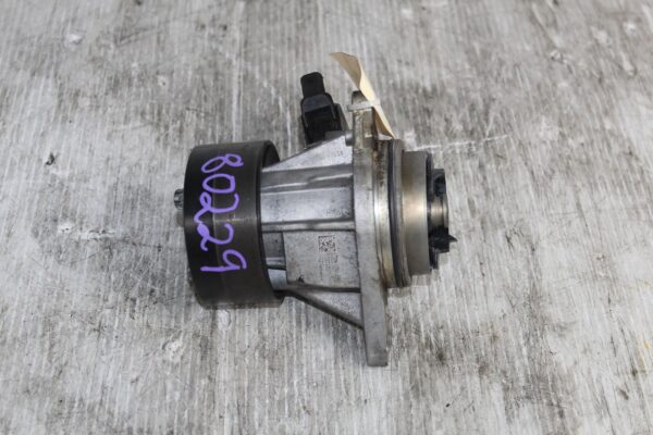 Range Rover Sport L494 Engine Coolant Water Pump LR089625, FW938501AD