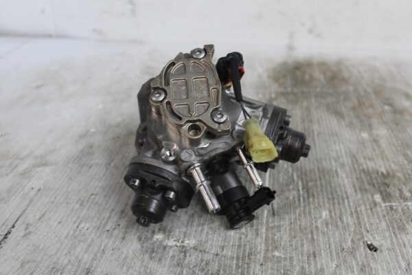 Range Rover Sport L494 3.0L HPFP High Pressure Fuel Pump LR079958, FW939B395AB