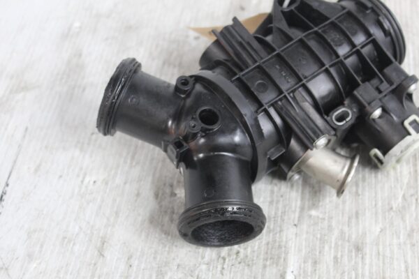 Range Rover Sport L494 3.0L Throttle Body Valve LR078546, FPLQ9L444BC