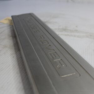 Range Rover L494 Sport Front Right Door Scuff Plate Trim LR035836, CPLA13200AD - Image 7