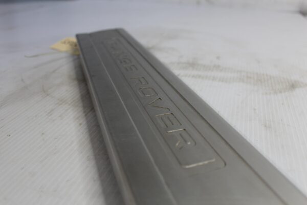 Range Rover L494 Sport Front Right Door Scuff Plate Trim LR035836, CPLA13200AD