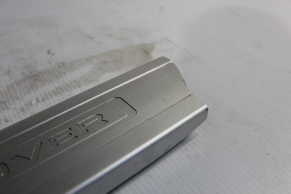 Range Rover L494 Sport Front Right Door Scuff Plate Trim LR035836, CPLA13200AD