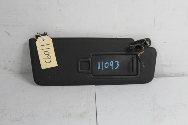 Audi 8V A3 S3 / FY Q5 Driver Right Side Sun Visor 8V5857552AE