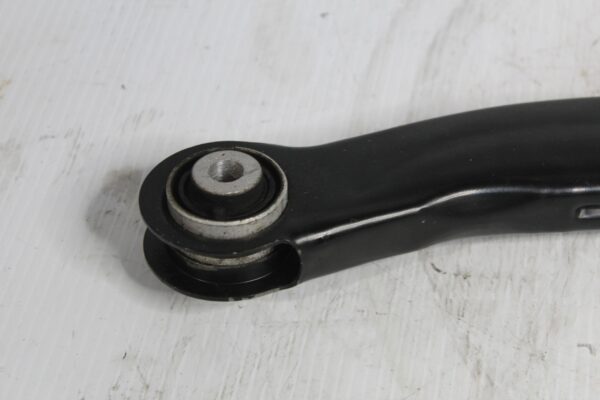 Audi FY Q5 Front Right Upper Wishbone Control Arm 80A505371A, 80A501530A