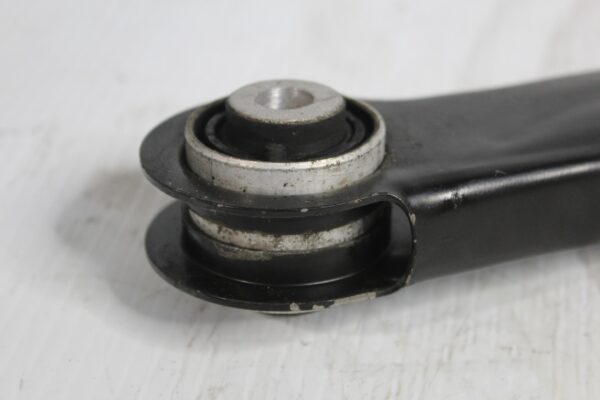 Audi FY Q5 Front Right Upper Wishbone Control Arm 80A505371A, 80A501530A