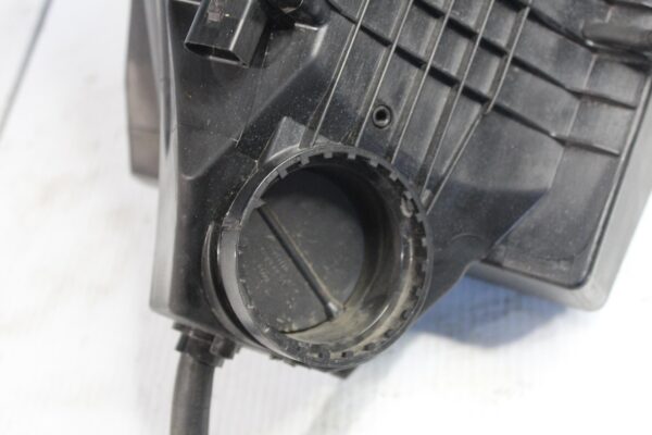 Audi B8 A4 A5 Q5 Air Intake Filter Box 8K0133835F