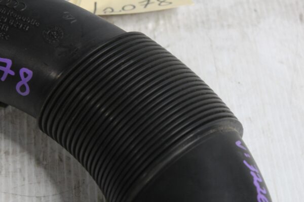 Audi 8R SQ5 Plastic Air Intake hose With Clamps 059129629B
