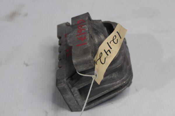 Audi 8P S3 Right Drivers Side Upper Engine Mount Support 1K0199262M
