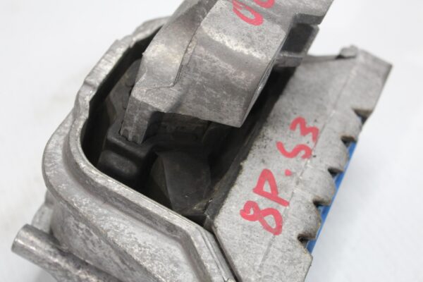 Audi 8P S3 Right Drivers Side Upper Engine Mount Support 1K0199262M