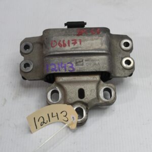 Audi 8P S3 Left Passenger Side Upper Gearbox Transmission Support Mount 1K0199555R