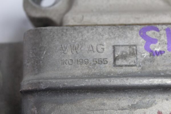 Audi 8P S3 Left Passenger Side Upper Gearbox Transmission Support Mount 1K0199555R