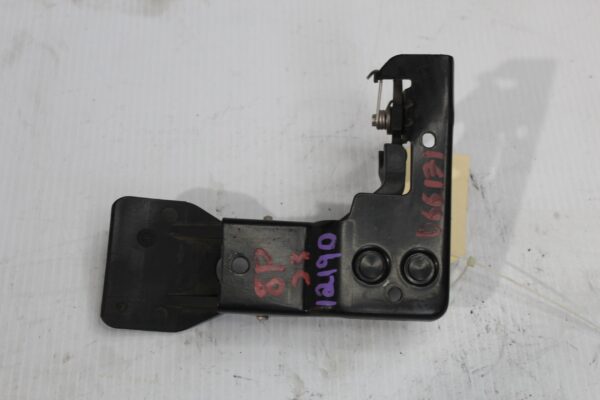 Audi 8P A3 S3 RS3 Bonnet Hood Latch Hook 8P0823480B